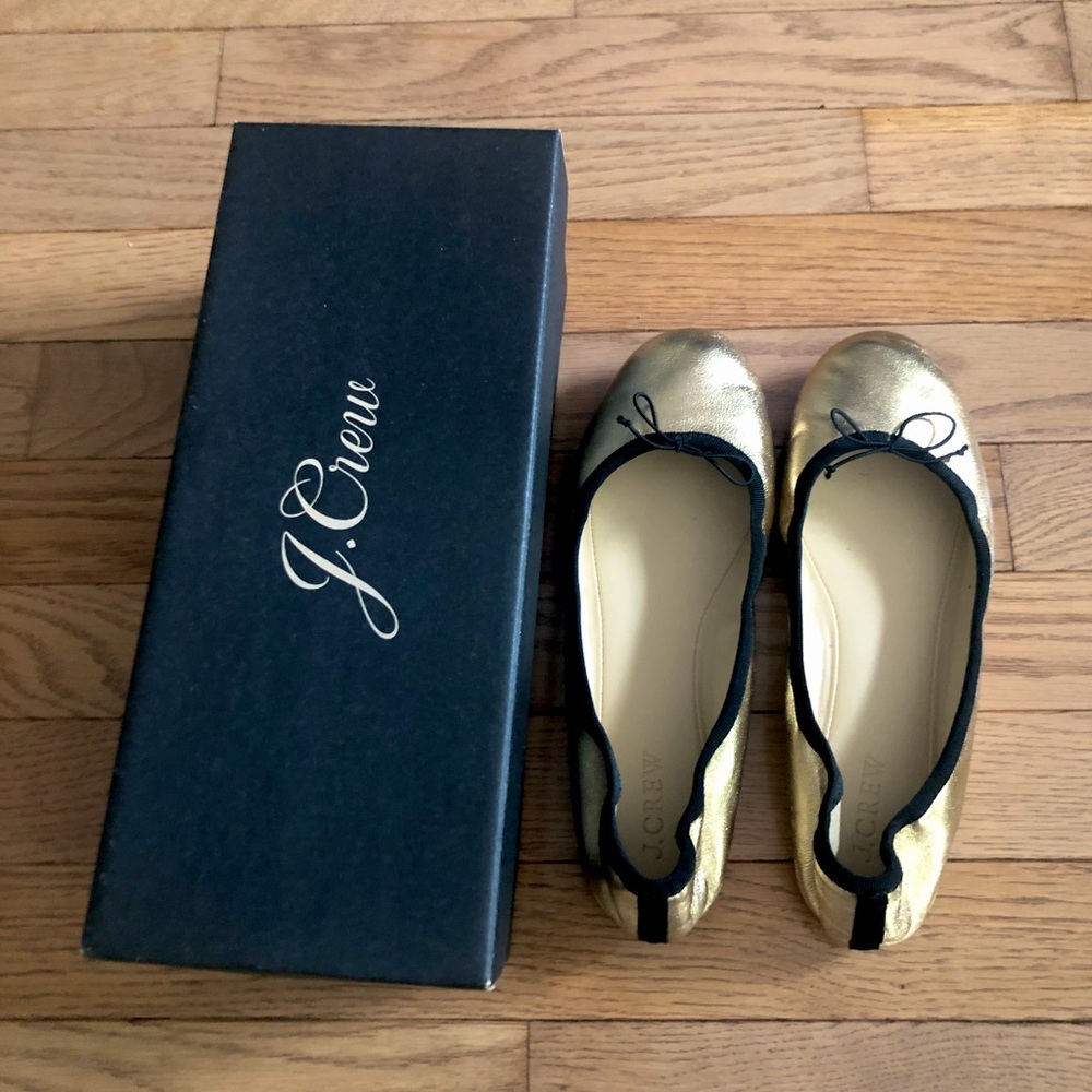 Jcrew ballet flats and comes with the box! - Picture 1 of 5